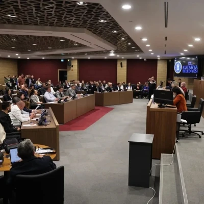 K&uuml;tahya Belediye Meclisi&rsquo;nde &rsquo;Kesin Hesap Kararı&rsquo; reddedildi
