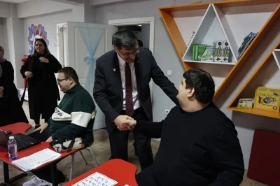 K&uuml;tahya Belediyesi&rsquo;nden otizmli bireylere destek
