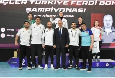 K&uuml;tahya Belediyesi sporcuları Milli Takım kampına davet edildiler
