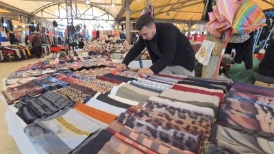 K&uuml;tahya&rsquo;da &rsquo;Bayram pazarı&rsquo; hareketliliği başladı

