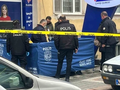 K&uuml;tahya&rsquo;da bir şahıs cadde &uuml;zerinde &ouml;l&uuml; bulundu
