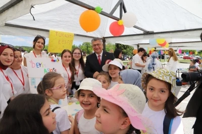 K&uuml;tahya&rsquo;da &Ccedil;ocuk Şenliği coşkusu
