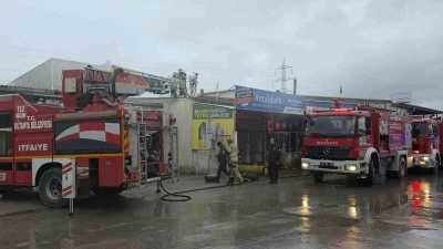 K&uuml;tahya&rsquo;da Fatih Sanayi Sitesi&rsquo;nde yangın
