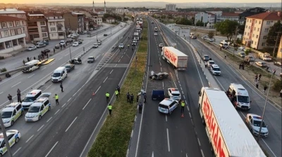 K&uuml;tahya&rsquo;da feci kaza: 1 &ouml;l&uuml;, 2 yaralı
