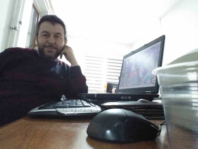 K&uuml;tahya&rsquo;da halk otob&uuml;s&uuml;n&uuml;n altında kalan bisiklet s&uuml;r&uuml;c&uuml;s&uuml; hayatını kaybetti
