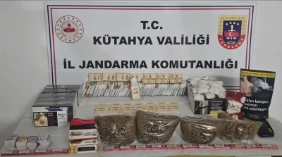 K&uuml;tahya&rsquo;da jandarmadan ka&ccedil;ak t&uuml;t&uuml;n operasyonu
