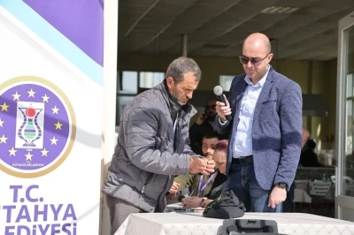 K&uuml;tahya&rsquo;da k&uuml;&ccedil;&uuml;kbaş hayvan padoklarının kura &ccedil;ekimi ger&ccedil;ekleştirildi
