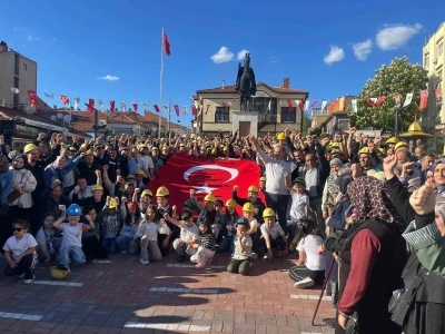 K&uuml;tahya&rsquo;da maden iş&ccedil;ilerinden maaş farkı eylemi
