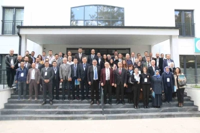 K&uuml;tahya&rsquo;da okullarda g&uuml;venlik i&ccedil;in kapsamlı bir &ccedil;alıştay d&uuml;zenlendi
