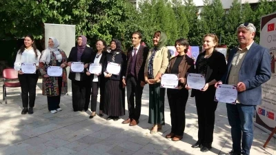 Kütahya’da &quot;Düğünümüz Var&quot; projesinde katılım belgeleri takdim edildi
