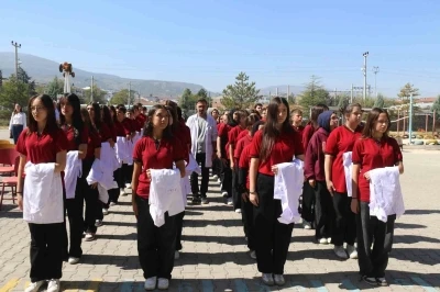 Kütahya’da &quot;Mesleğe İlk Adım&quot; töreni düzenlendi
