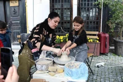Kütahya’da &quot;Yöresel Lezzetler ve El Sanatları&quot; etkinliği renkli görüntülerle sona erdi
