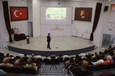 K&uuml;tahya&rsquo;da sene sonu rehber &ouml;ğretmenler toplantısı d&uuml;zenlendi
