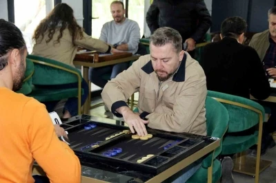 Kütahya OSB’de 4. Geleneksel Firmalar Arası Tavla Turnuvası başladı
