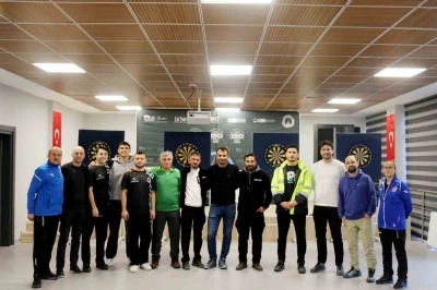 K&uuml;tahya OSB&rsquo;de firmalar arası dart turnuvası heyecanı
