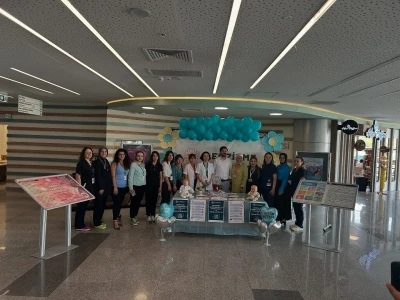 Kütahya Şehir Hastanesi’nde bebek sağlığı için emzirme ve anne sütünün önemi anlatıldı
