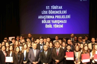 K&uuml;tahyalı liseler &rsquo;Lise &Ouml;ğrencileri Araştırma Projeleri B&ouml;lge Yarışması&rsquo;ndan &ouml;d&uuml;llerle d&ouml;nd&uuml;
