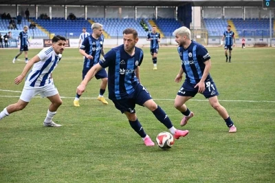 K&uuml;tahyaspor sahasında kazandı
