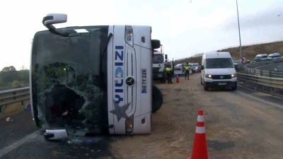Kuzey Marmara Otoyolu’nda yolcu otobüsü devrildi: 3 ölü, 20 yaralı
