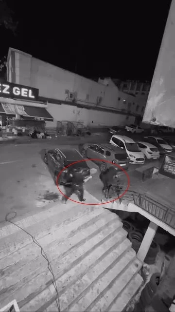 Lastik ve kriko hırsızlığı kameraya yansıdı
