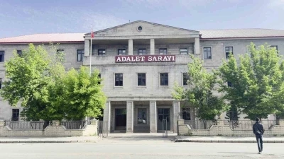 Leyla A. davasında anne konuştu: "Bu acıyı bana kim yaşattıysa, iki d&uuml;nyada da ondan şikayet&ccedil;iyim"
