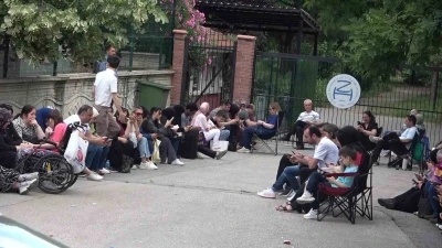 LGS heyecanı başladı, binlerce &ouml;ğrenci iyi bir lise i&ccedil;in yarışıyor
