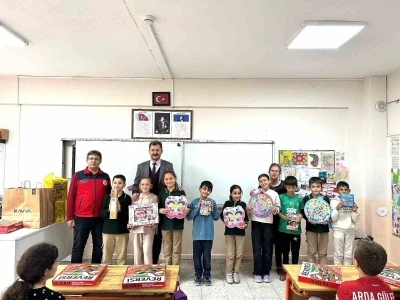 ‘Lider Çocuk Kampı’ bilgi yarışmasıyla sona erdi
