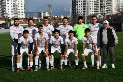 Lider Kayseri Şekerspor adım adım ilerliyor
