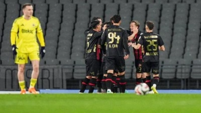 Ligin dibinden gelen darbe! Karag&uuml;mr&uuml;k, Fenerbah&ccedil;e'yi devirdi