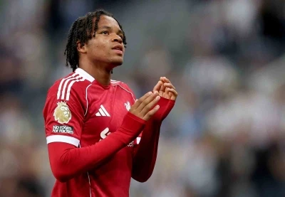 Liverpool, 16 yaşındaki Ngumoha ile kazandı
