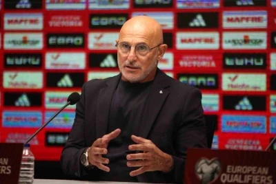 Luis de la Fuente: &quot;Bu jenerasyon sürekli kazanmak istiyor&quot;
