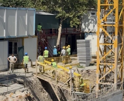 L&uuml;leburgaz&rsquo;da inşaat şantiyesinde kavga: 5 iş&ccedil;i yaralandı
