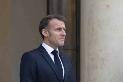 Macron: &quot;Fransız, İngiliz ve Türk askerleri Ukrayna’da göreve hazır&quot;
