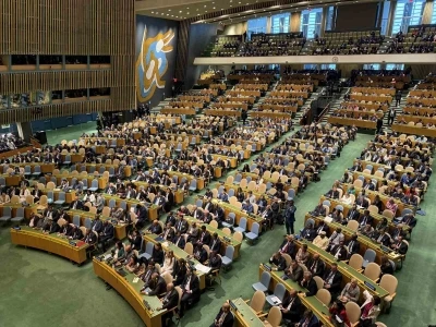 Macron’un Filistin’i devlet olarak tanımasının ardından BM salonunda alkışlar yükseldi
