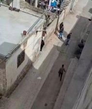 Madde bağımlısı sokak ortasında yığılıp kaldı
