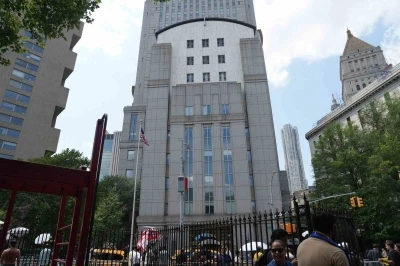 Maduro ve eşi, New York&rsquo;ta hakim karşısına &ccedil;ıktı
