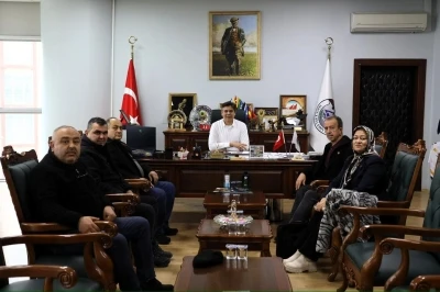 Mahalle muhtarları Başkan Durgut&rsquo;la bir araya geldi
