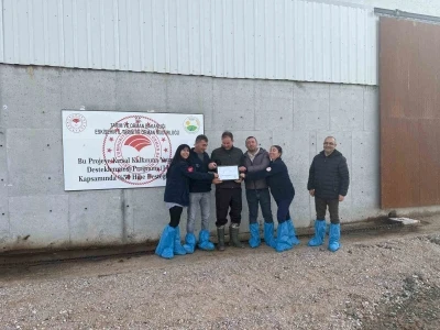 Mahmudiye’nin ilk ari işletmesi sertifikalandırıldı
