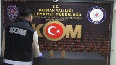 Makedonya ekibinin başkanı Batman'da ka&ccedil;ak altınla yakalandı!