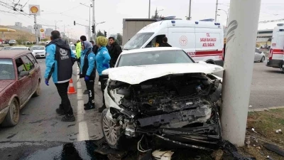 Malatya’da araçlar çarpıştı: 2 yaralı
