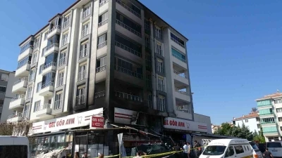 Malatya&rsquo;da AVM&rsquo;de &ccedil;ıkan yangın korkuttu
