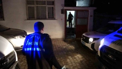Malatya&rsquo;da bir kişi evinde &ouml;l&uuml; bulundu
