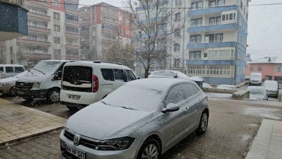 Malatya&rsquo;da kar yağışı etkisini artırdı
