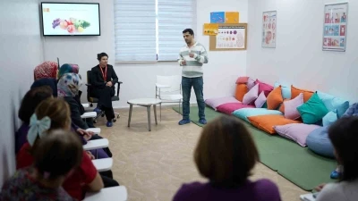 Malatya&rsquo;da Menopoz Okulu&rsquo;nda kadın sağlığına y&ouml;nelik eğitimler s&uuml;r&uuml;yor
