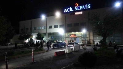 Malatya&rsquo;da otomobilin &ccedil;arptığı adam hayatını kaybetti
