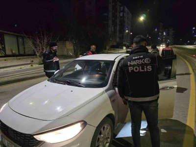 Malatya&rsquo;da "narko alan" uygulaması
