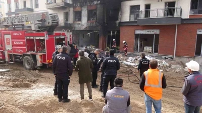 Malatya&rsquo;da şantiyede korkutan yangın
