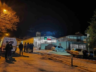 Malatya&rsquo;da silahlı ve bı&ccedil;aklı kavga: 2 yaralı
