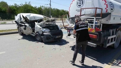 Malatya&rsquo;da su tankerine &ccedil;arpan aracın s&uuml;r&uuml;c&uuml;s&uuml; ağır yaralandı
