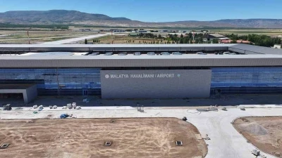 Malatya Havalimanı 2 bu&ccedil;uk milyon yolcuya hazırlanıyor
